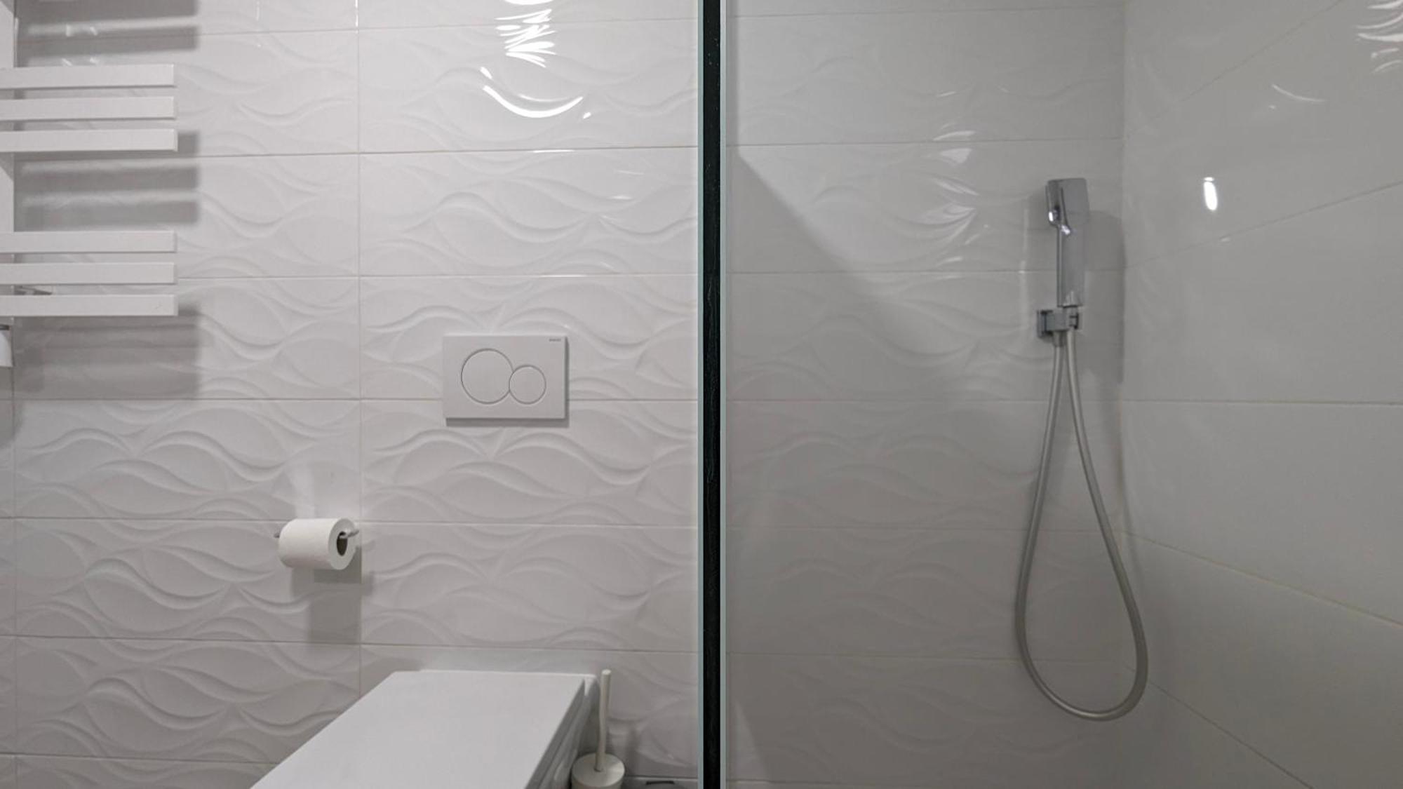 בנידורם Esmeralda Sea Front Apartment מראה חיצוני תמונה
