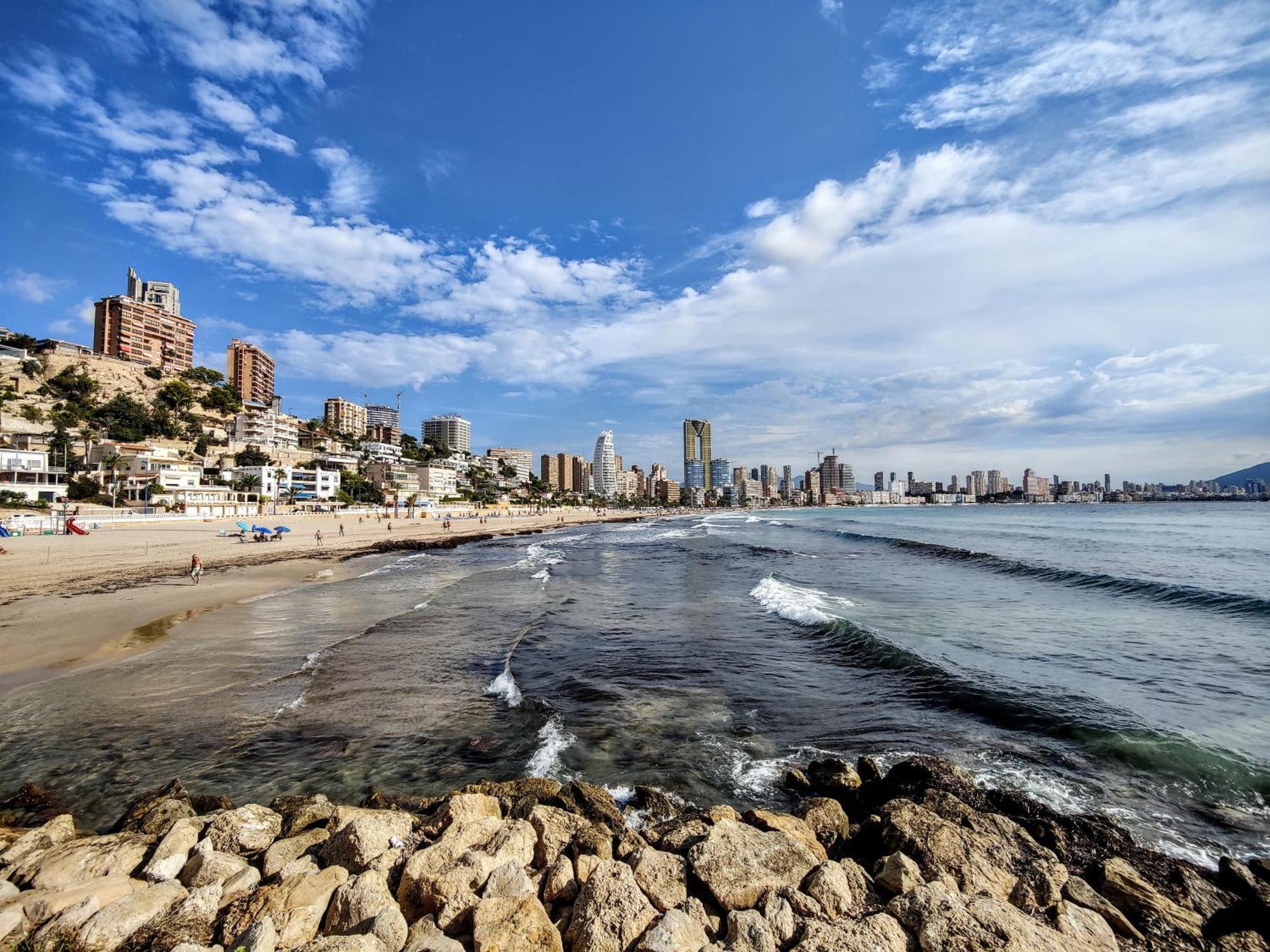 בנידורם Esmeralda Sea Front Apartment מראה חיצוני תמונה