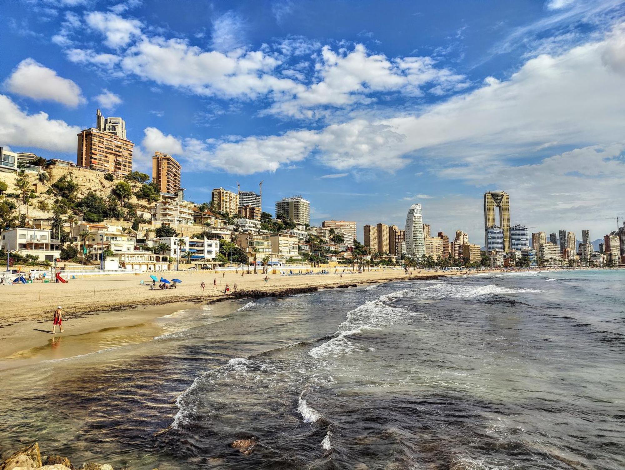 בנידורם Esmeralda Sea Front Apartment מראה חיצוני תמונה
